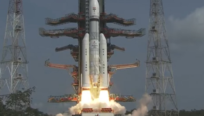 ​ISRO's LVM3 Rocket: വൺ വെബിന്റെ 36 ഉപ​ഗ്രഹങ്ങളുമായി ഐഎസ്ആർഒയുടെ എൽവിഎം-3 വിക്ഷേപിച്ചു