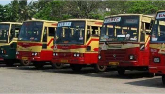 KSRTC: വിദ്യാർത്ഥിനിയുടെ പുറത്ത് അടിച്ചു; KSRTC ഡ്രൈവർക്ക് സസ്പെൻഷൻ, സ്ഥിരം പരിപാടിയെന്ന് യാത്രക്കാർ