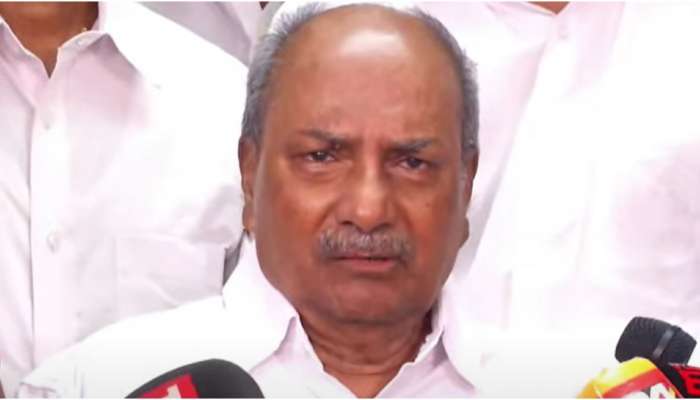 A.K Antony: മകൻറേത് തെറ്റായ തീരുമാനം, വേദനയുണ്ടാക്കി; വികാരാധീനനായി എ.കെ ആൻറണി