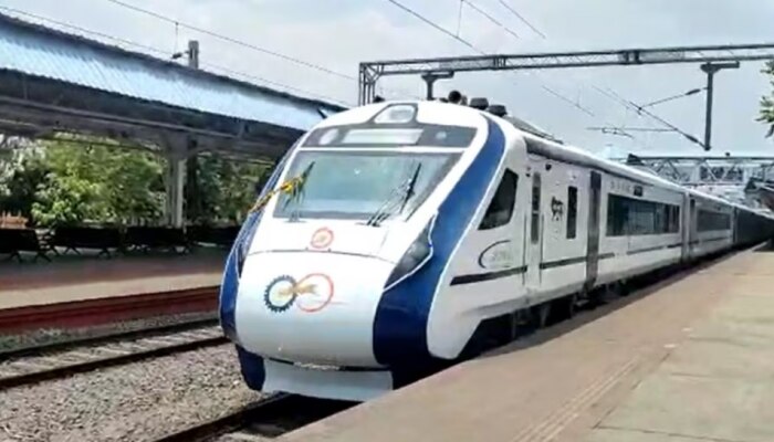 Vande Bharat Express: വന്ദേ ഭാരത് കണ്ണൂരിൽ; ഓടിയെത്താൻ എടുത്തത് 7 മണിക്കൂറും 10 മിനിറ്റും