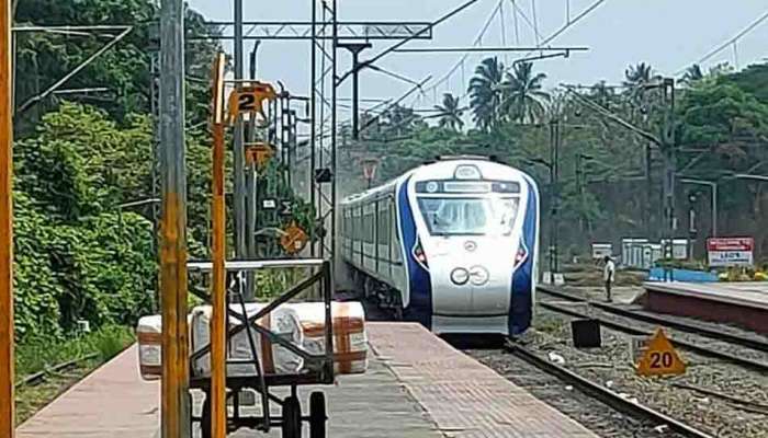 Vande Bharat Express Kerala : വന്ദേഭാരത് അവസാനിക്കുന്നത് കണ്ണൂരിലല്ല കാസർകോഡാണ്; സർവീസ് നീട്ടിയതായി പ്രഖ്യാപിച്ച് റെയിൽവെ മന്ത്രി