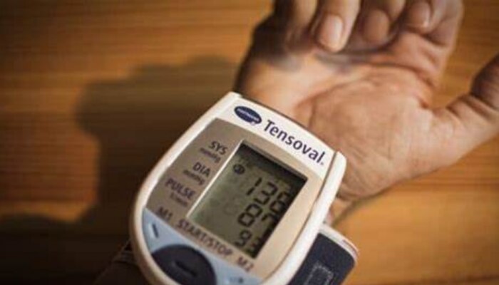 Hypertension: ഹൈപ്പർടെൻഷൻ നിയന്ത്രിച്ചില്ലെങ്കിൽ ഈ ആരോ​ഗ്യപ്രശ്നങ്ങൾ; ലക്ഷണങ്ങൾ ഇവയാണ്