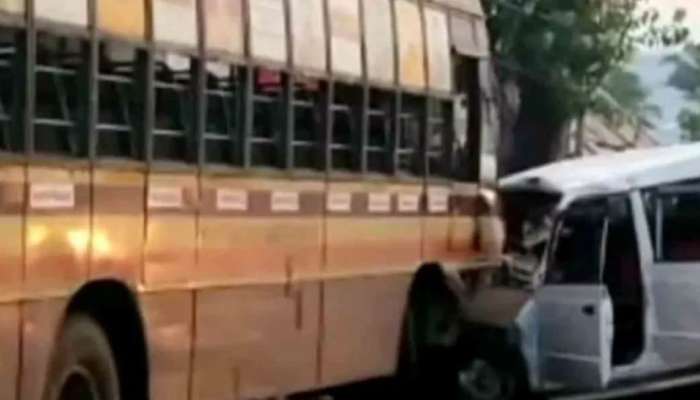 Road Accident: കാർ ബസുമായി കൂട്ടിയിടിച്ച് 4 മരണം; 7 പേർക്ക് ഗുരുതര പരിക്ക്