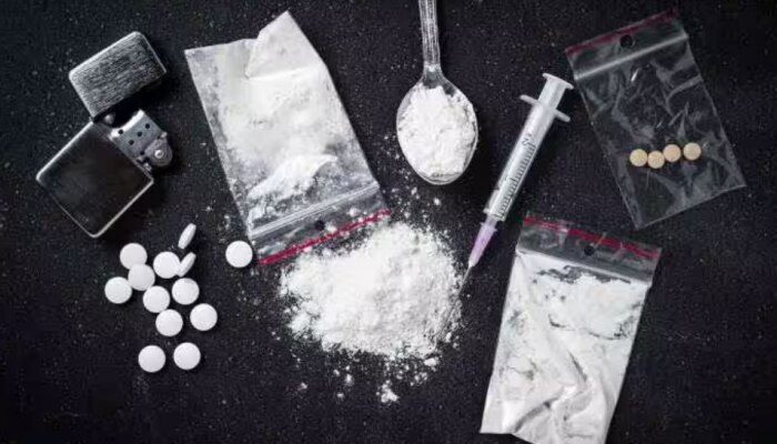 Drug seized at Kochi: ഫ്ലാറ്റിൽ ലഹരിക്കച്ചവടം; എക്സൈസ് ഉദ്യോഗസ്ഥർക്ക് നേരെ തോക്ക് ചൂണ്ടി പ്രതി രക്ഷപ്പെട്ടു