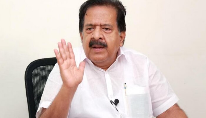 Ramesh Chennithala: എംഎൽഎമാർക്കെതിരെ വ്യാജ ആരോപണം: രമേശ് ചെന്നിത്തലയുടെ പരാതിയിൽ അന്വേഷണം 