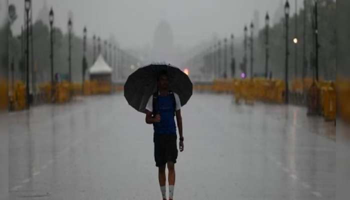 Delhi NCR Rain Alert: ഡൽഹിയിൽ വെള്ളപ്പൊക്ക ഭീഷണി തുടരുന്നു! ഇന്ന് യെല്ലോ അലർട്ട്; അസമിലും സ്ഥിതി ഗുരുതരം