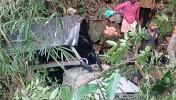 Mananthavady Accident: മാനന്തവാടിയിൽ ജീപ്പ് മറിഞ്ഞ് 9 മരണം; മരിച്ചത് സ്ത്രീകൾ, 3 പേരുടെ നില ​ഗുരുതരം