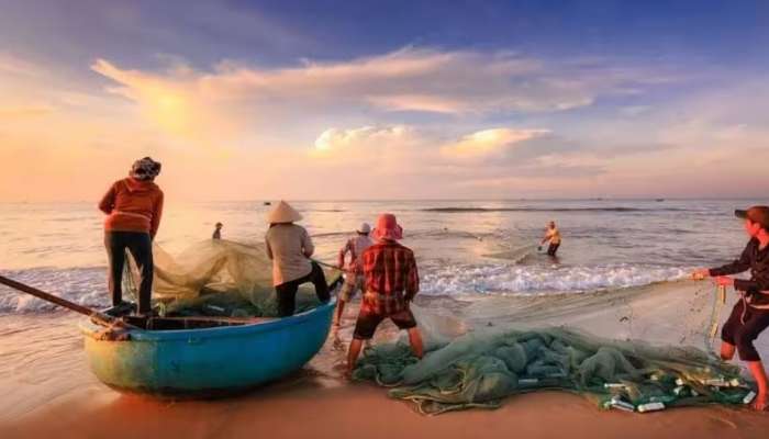 ഇറാനിൽ ജയിലിലായ അഞ്ചുതെങ്ങ് സ്വദേശികൾ നാട്ടിലെത്തി; അറസ്റ്റ് അതിർത്തി ലംഘിച്ചതിനെ തുടർന്ന് 