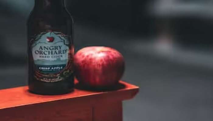 Apple Cider Vinegar: ആപ്പിൾ സിഡെർ വിനെ​ഗർ ആരോ​ഗ്യത്തിന് ​മികച്ചത്... ​ഗുണങ്ങൾ അറിയാം