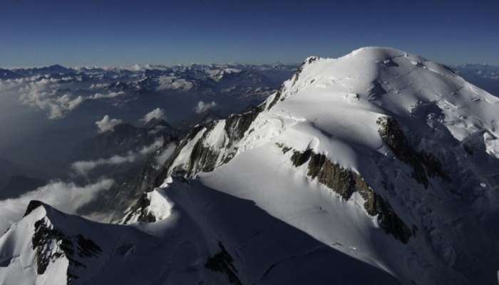 Mont Blanc Mountain's Height: മോണ്ട് ബ്ലാങ്ക് കൊടുമുടിയുടെ ഉയരം കുറയുന്നു; രണ്ട് വർഷം കൊണ്ട് 2.22 മീറ്ററിന്‍റെ കുറവ്