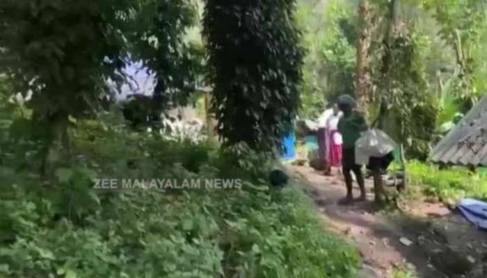 Munnar Land Acquisition: മൂന്നാറിൽ വീണ്ടും ഒഴിപ്പിക്കൽ നടപടിയുമായി ദൗത്യ സംഘം; റോഡിൽ മരം വെട്ടിയിട്ട് ഗതാഗതം തടഞ്ഞ് നാട്ടുകാരുടെ പ്രതിഷേധം