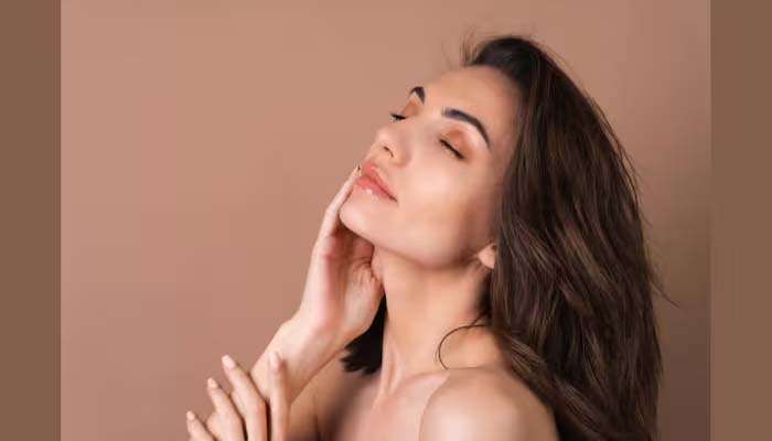 Glowing Face: രാത്രി ഉറങ്ങുന്നതിന് മുമ്പ് ഇക്കാര്യം ചെയ്തോളൂ, മുഖം വെട്ടിത്തിളങ്ങും!! 