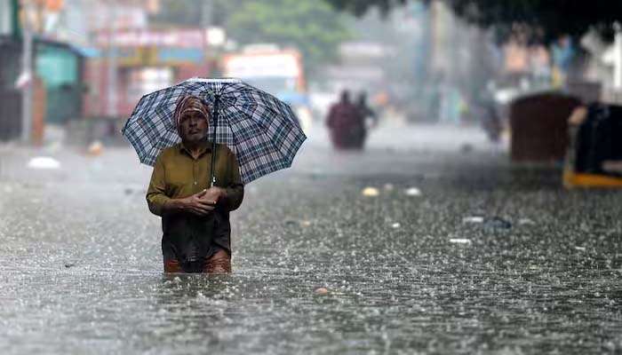 Weather Update: തമിഴ്‌നാട്ടില്‍ ഓറഞ്ച് അലേർട്ട്, അതി ശക്തമായ മഴ മുന്നറിയിപ്പ് നല്‍കി IMD  