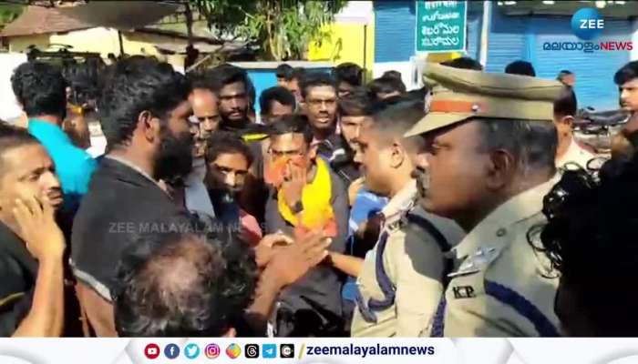 Pathanamthitta vehicles blocked pilgrims blocked the road at erumeli
