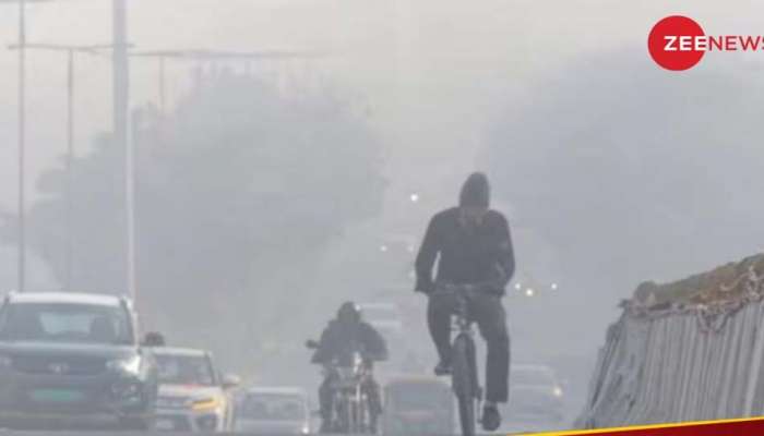 Weather Update Today: ഉത്തരേന്ത്യയില്‍ കനത്ത മൂടല്‍മഞ്ഞിനിടെ മഴ, അടുത്ത 3 ദിവസം കടുത്ത തണുപ്പ് തുടരും 