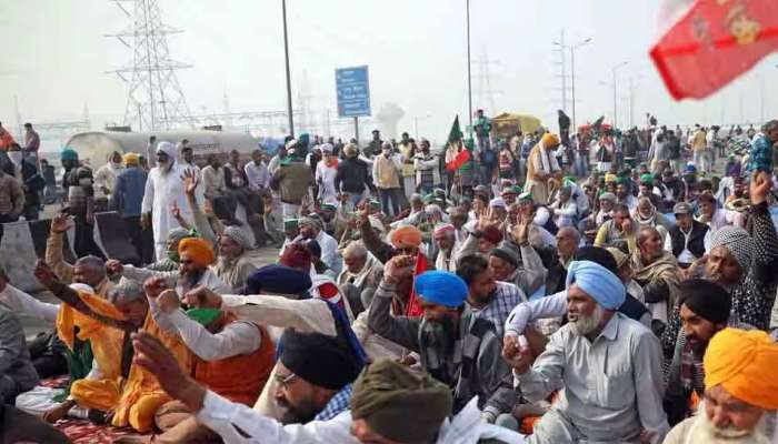 Farmers Protest Day 5: കർഷക പ്രക്ഷോഭത്തിനിടെ ഒരു പോലീസുകാരന് ദാരുണാന്ത്യം, BKU മഹാ പഞ്ചായത്ത് ഇന്ന്, ഹരിയാനയിൽ ട്രാക്ടർ മാർച്ച്