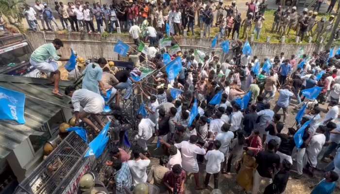 Education Bandh : സിദ്ധാർഥന്‍റെ മരണം; കെ എസ് യു മാർച്ചിൽ സംഘർഷം; നാളെ വിദ്യാഭ്യാസ ബന്ദ്