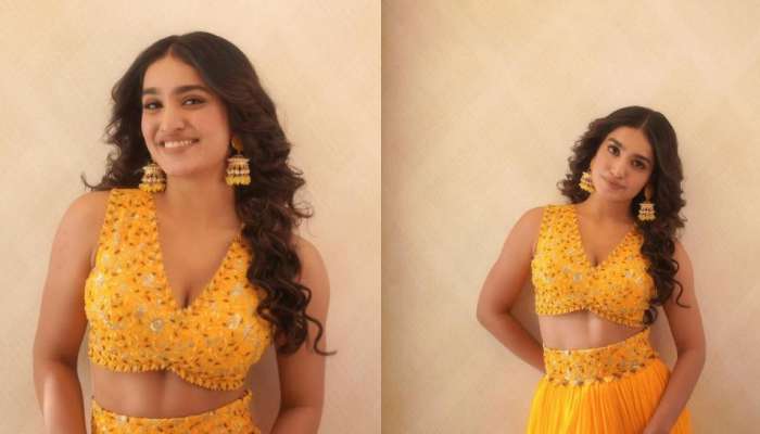 Saniya Iyappan Hot Looking: ഹോട്ട് ലുക്കിലെത്തി, സാനിയ ഇയ്യപ്പൻ- ചിത്രങ്ങൾ