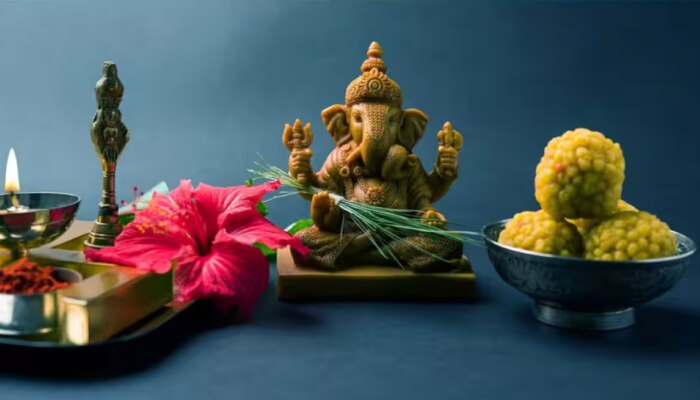 Ganesh vrat on Wednesday: 7 ബുധനാഴ്ച്ച ​ഗണപതി വ്രതം ഈ രീതിയിൽ അനുഷ്ഠിക്കൂ...! പിന്നീടങ്ങോട്ട് പണം എണ്ണാനേ നേരം കാണൂ