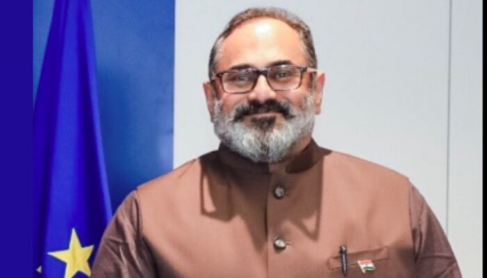 Rajeev Chandrasekhar: കേരളത്തിലെ തൊഴിലില്ലായ്മയാണ് യുവാക്കൾ വിദേശത്ത് അപകട സാഹചര്യങ്ങളിൽ ജോലി ചെയ്യാനിടയാക്കുന്നത്; മുഖ്യമന്ത്രിക്കെതിരെ പോസ്റ്റുമായി രാജീവ് ചന്ദ്രശേഖർ