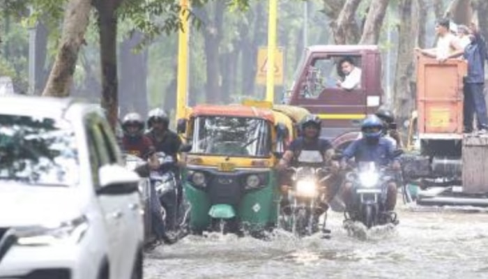 Delhi Rain Update: ഡൽഹിയിൽ കനത്ത മഴ; മഴക്കെടുതിയിൽ 8 മരണം, 88 വർഷത്തിനിടയിലെ ഏറ്റവും വലിയ പെയ്ത്ത്