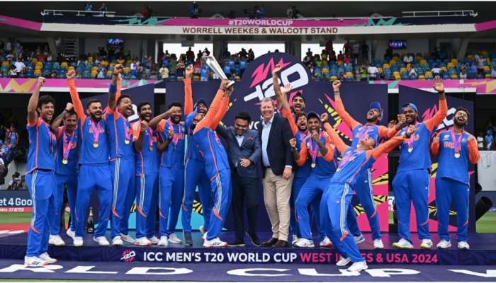 Team India: ഇറ്റ്‌സ് കമിംഗ് ഹോം..!! മോഹക്കപ്പുമായി ടീം ഇന്ത്യ നാളെ ഡല്‍ഹിയില്‍ എത്തും