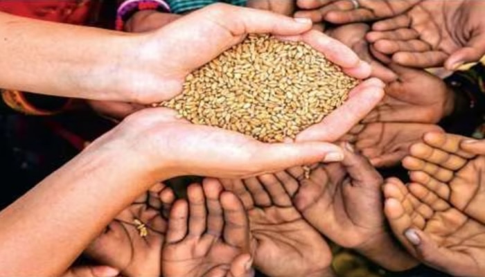 Global food policy report: ഭക്ഷണം കാത്ത്; ആരോ​ഗ്യകരമായ ഭക്ഷണമില്ലാതെ കഴിയുന്നവർ 200 കോടിയിലധികം 