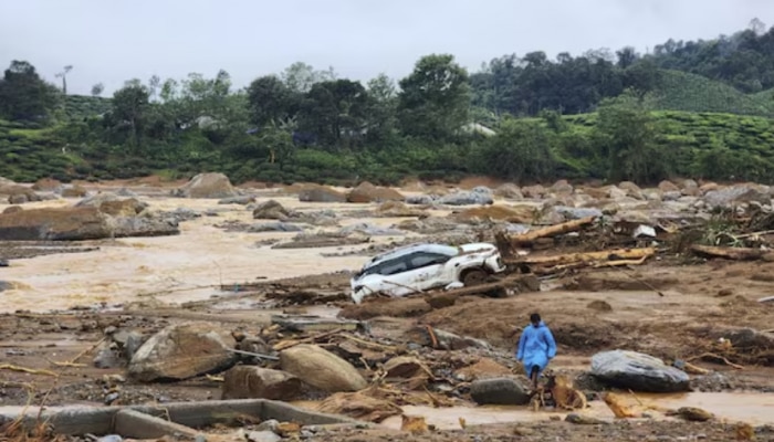 Wayanad Landslide: ഇനിയും കണ്ടെത്താനുള്ളത് 119 പേരെ; വയനാട് ദുരന്തത്തിൽ കാണാതായവരുടെ കരട് പട്ടിക പുതുക്കി