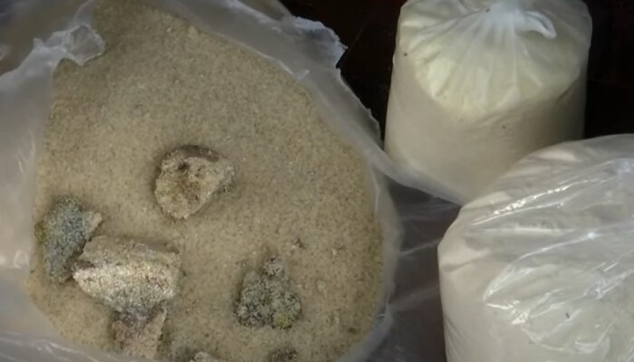 Wayanad Disaster: ദുരന്തത്തിന് മേലെ ദുരിതം; ചൂരൽമല ദുരന്ത ബാധിതർക്ക്‌ നൽകിയ ഭക്ഷ്യക്കിറ്റില്‍ പുഴുവരിച്ച ഭക്ഷ്യവസ്തുക്കൾ