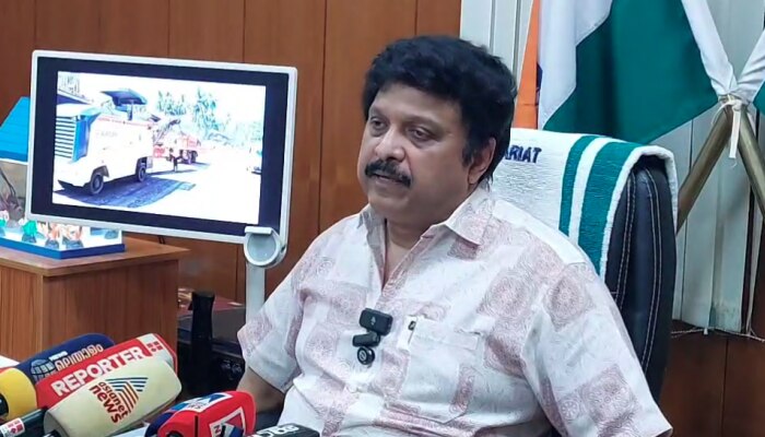 KB Ganesh Kumar: പരാതി പറയും മുമ്പെ മറുപടി &#039;നോ&#039;; കേന്ദ്ര ഗതാഗത മന്ത്രിക്ക് എതിരെ കെ ബി ഗണേഷ് കുമാർ