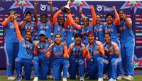 ദക്ഷിണാഫ്രിക്കയ്ക്കെതിരെ അനായാസ ജയം; അണ്ടര്‍ 19 വനിതാ ലോകകപ്പ് നിലനിർത്തി ഇന്ത്യ