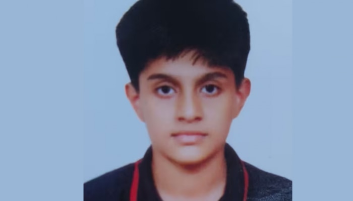 Dead Body Found: ഒമ്പതാം ക്ലാസ് വിദ്യാർഥി മരിച്ച നിലയിൽ; കഴുത്തിൽ പാടുകൾ, അന്വേഷണം ആരംഭിച്ച് പൊലീസ്
