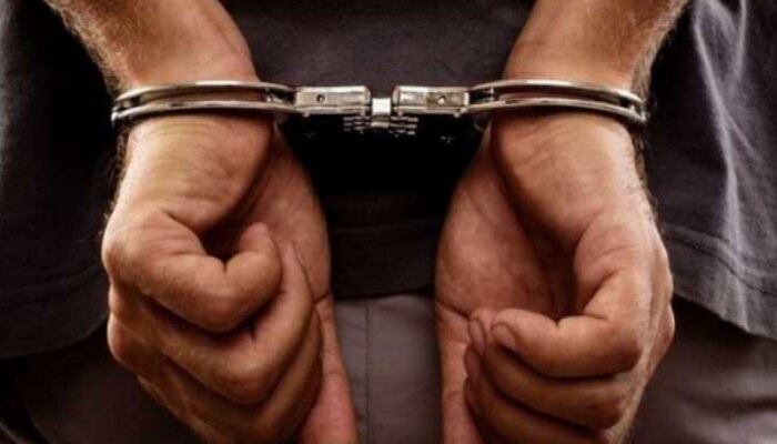 Crime News: &#039;മൂന്നാമതൊരു കുഞ്ഞ് വേണ്ട&#039;; നാല് മാസം പ്രായമുള്ള മകളെ കഴുത്ത് ഞെരിച്ച് കൊന്ന് അച്ഛൻ