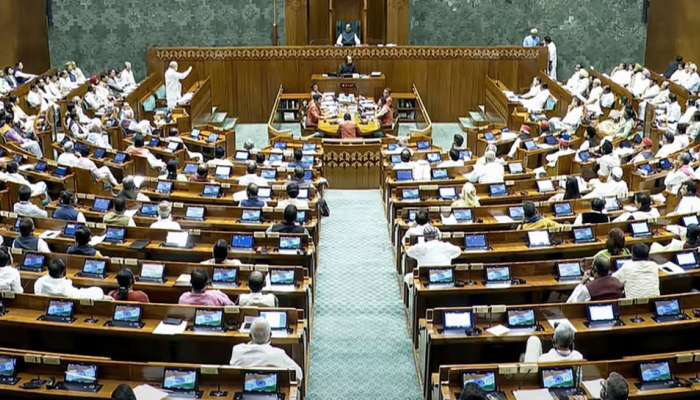 Waqf Bill Passes Lok Sabha: വഖഫ് നിയമഭേദഗതി ബിൽ ലോക്സഭ പാസാക്കി