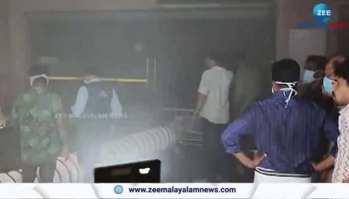 5 dead after smoke rises from UPS room at Kozhikode Medical College
