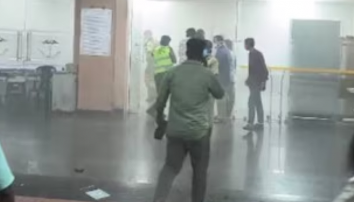 Kozhikode Medical College Fire Accident: കോഴിക്കോട് മെഡിക്കൽ കോളജ് അപകടം; തീപിടിക്കാൻ കാരണം ബാറ്ററിയിലെ തകരാർ