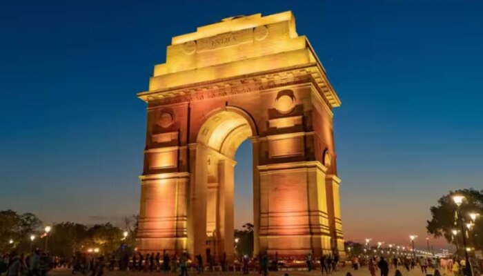 High Security In Delhi: ഇന്ത്യ ​ഗേറ്റിൽ ആളുകളെ ഒഴിപ്പിച്ചു; രാജ്യതലസ്ഥാനത്ത് സുരക്ഷ ശക്തമാക്കി