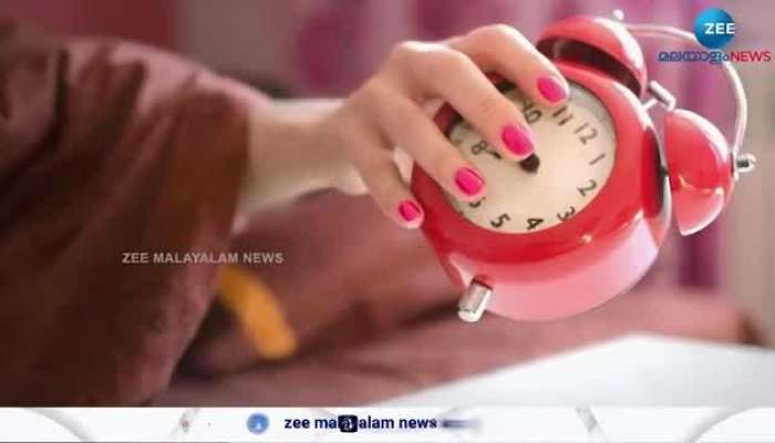 Alarm Snoozing Affects Health