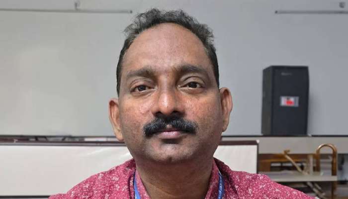 Deputy Tehsildar Suspension: സസ്പെൻഷനിലായ ഡെപ്യൂട്ടി തഹസിൽദാർ സർവ്വീസിൽ തുടരാൻ പ്രാപ്തനല്ല; കളക്ടർ സർക്കാരിന് ശുപാർശ നൽകി