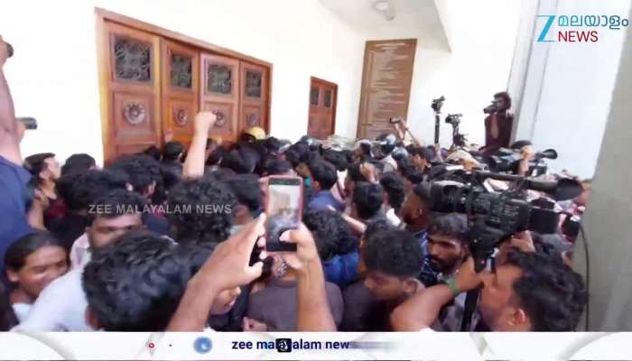 Clashes during SFI march to Kerala University