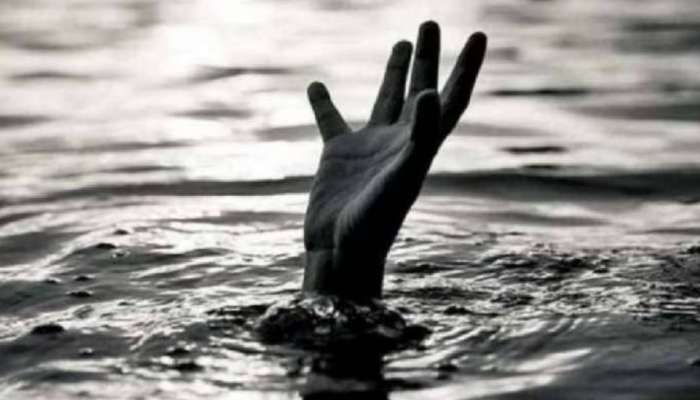 Drown To Death: ചിറ്റൂർ പുഴയിലെ ഓവിൽ കുടുങ്ങി വിദ്യാർഥിക്ക് ദാരുണാന്ത്യം; മറ്റൊരു വിദ്യാർഥിയെ കാണാതായി, രക്ഷാപ്രവർത്തനം തുടരുന്നു
