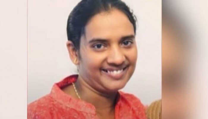 Ernakulam News: മുതലും പലിശയും തിരിച്ച് നൽകി, പിന്നെയും പലിശക്കാരന്റെ ഭീഷണി; എറണാകുളത്ത് 42കാരി പുഴയിൽ ചാടി ജീവനൊടുക്കി