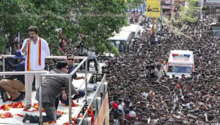 Karur Stampede: കരൂർ ദുരന്തം; പരിപാടി മനപൂർവ്വം വൈകിപ്പിച്ചു, വിജയ്ക്കെതിരെ ​ഗുരുതര പരാമർശങ്ങളുമായി എഫ്ഐആർ