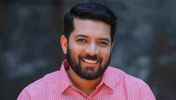 Shafi Parambil MP: യുഡിഎഫ് - സിപിഎം പ്രതിഷേധ പ്രകടനങ്ങൾക്കിടെ ലാത്തിച്ചാര്‍ജ്; ഷാഫി പറമ്പിൽ എംപിക്ക് പരിക്ക്