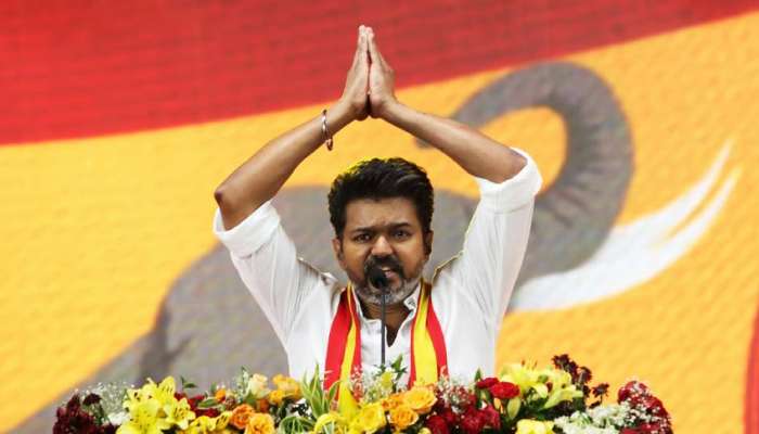 Karur Rally Stampede: കരൂർ ദുരന്തം: 20 ലക്ഷം വീതം ധനസഹായം നൽകി ടിവികെ