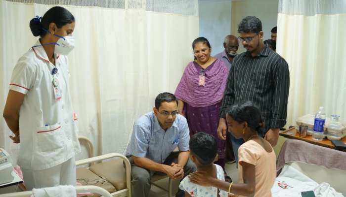 Actor Mammootty: മമ്മൂട്ടിയുടെ കരുതൽ; അഞ്ചുവയസ്സുകാരിക്ക് സൗജന്യ റോബോട്ടിക് ശസ്ത്രക്രിയ