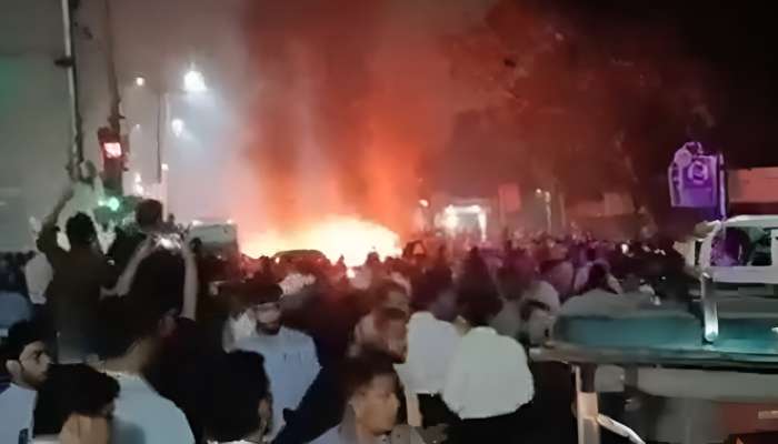 Delhi Blast News: ഡൽഹിയിൽ സ്ഫോടനം, കാറുകൾ പൊട്ടിത്തെറിച്ചു; എട്ട് മരണം, പ്രദേശത്ത് നിന്ന് ആളുകളെ ഒഴിപ്പിക്കുന്നു- VIDEO